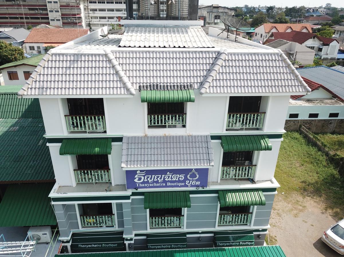 Thanyachatra Boutique Phetchaburi Exterior photo